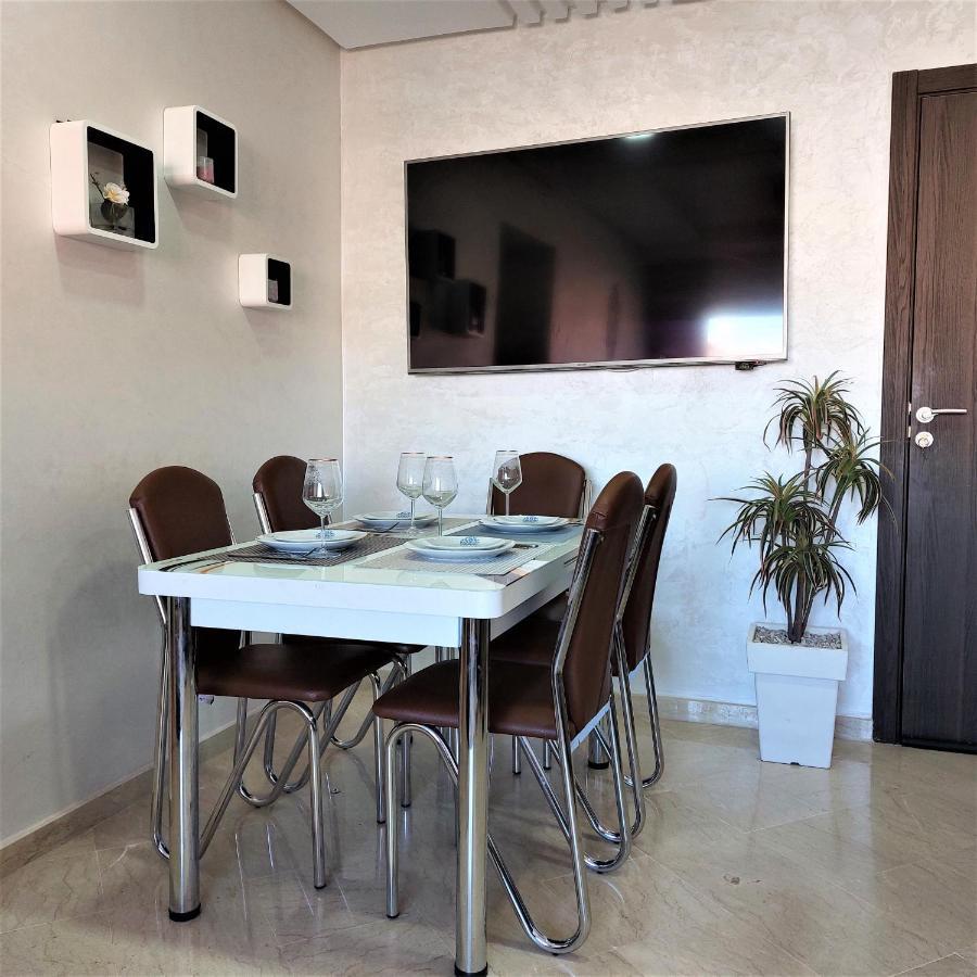 Appartement Pour Familles En Residence Avec Piscine Et Wifi Marrakesz Zewnętrze zdjęcie