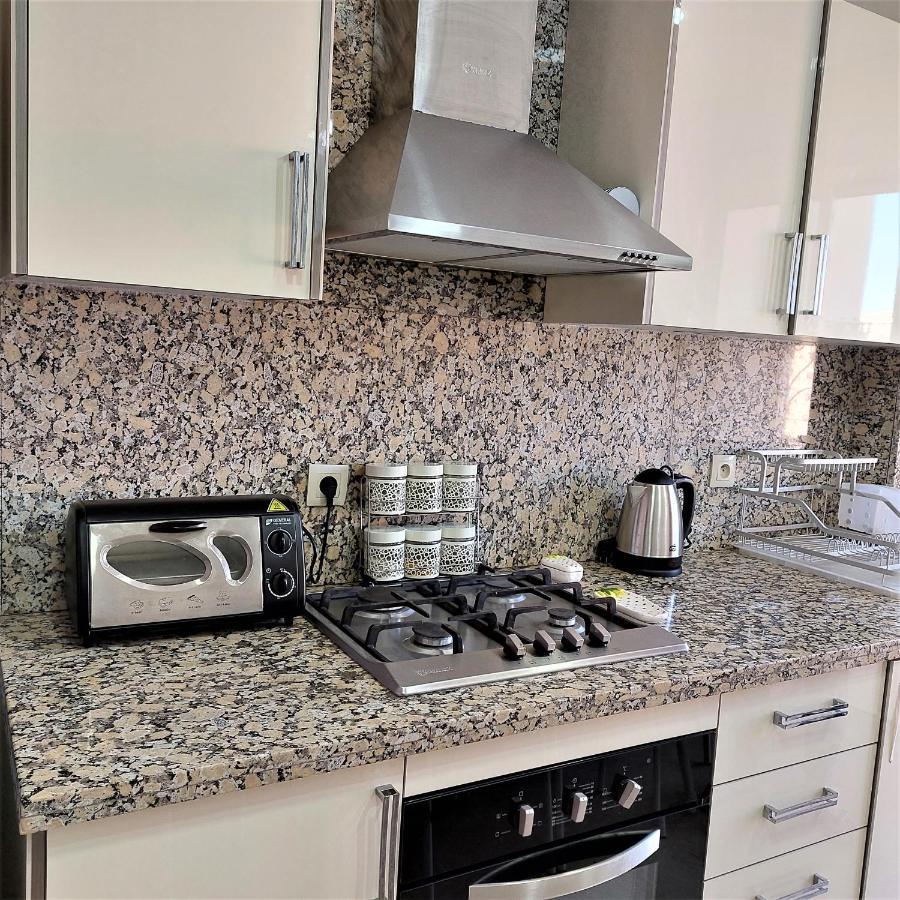 Appartement Pour Familles En Residence Avec Piscine Et Wifi Marrakesz Zewnętrze zdjęcie