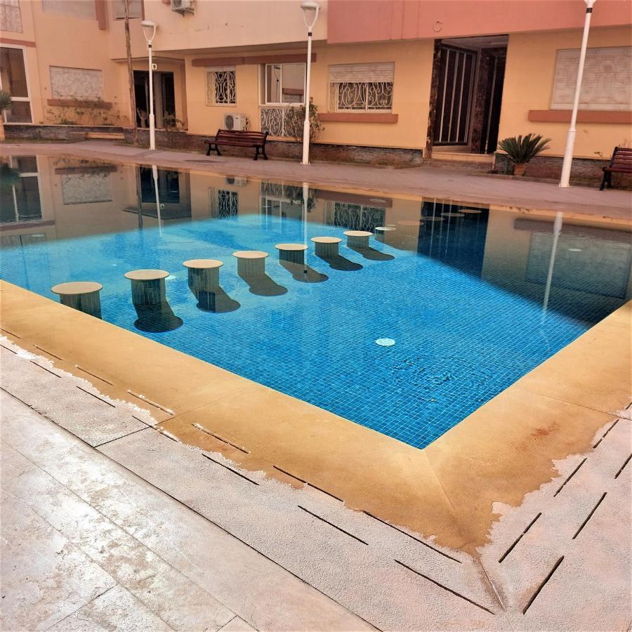 Appartement Pour Familles En Residence Avec Piscine Et Wifi Marrakesz Zewnętrze zdjęcie